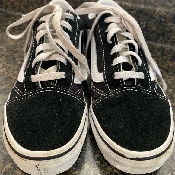 Kids Vans. Black. Like new. Only worn a few times. - Picture 2 of 3